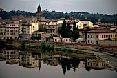 Reflections on the Arno